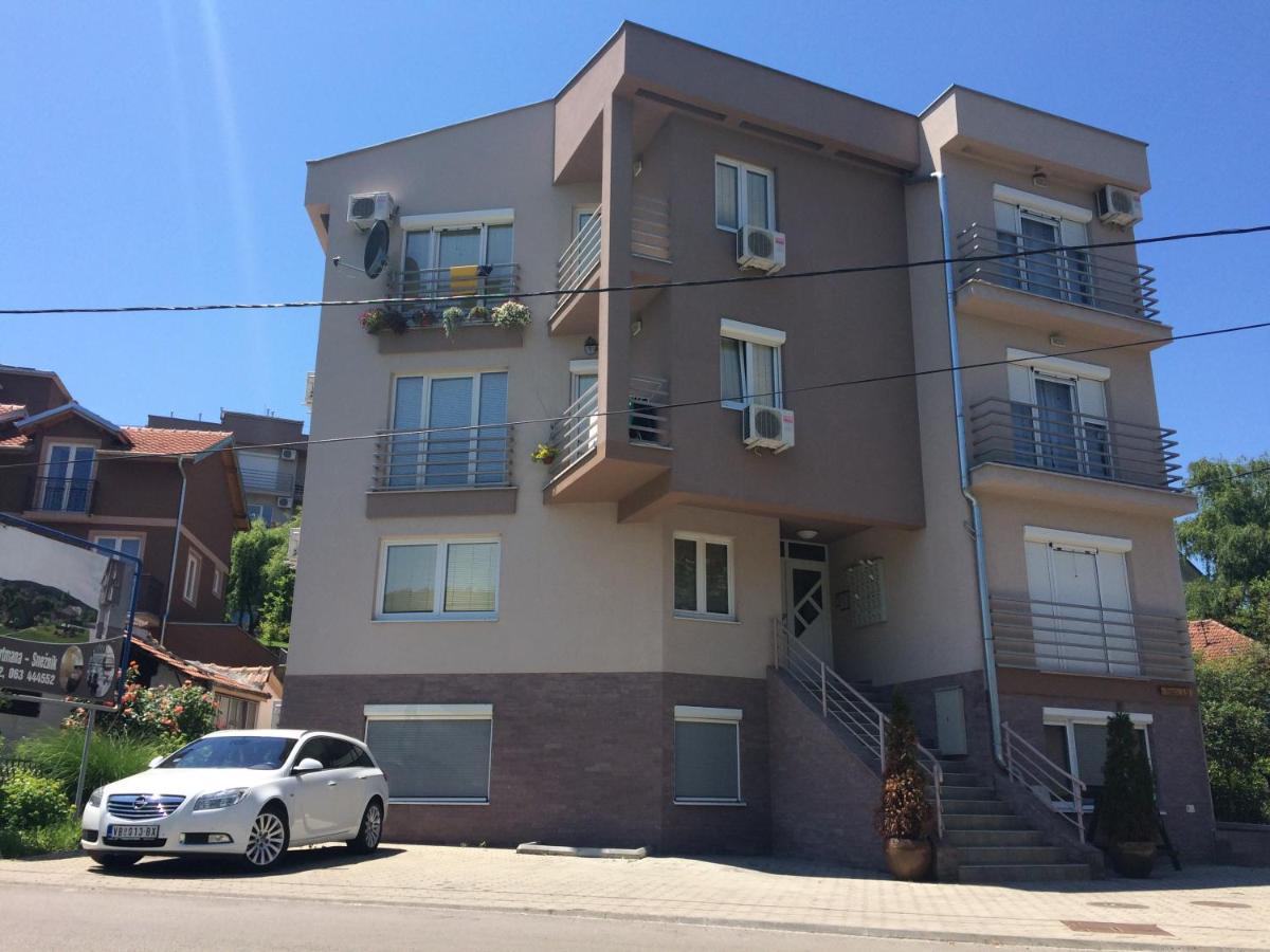 Apartman Lux Sneznik Vrnjacka Banja Exterior photo