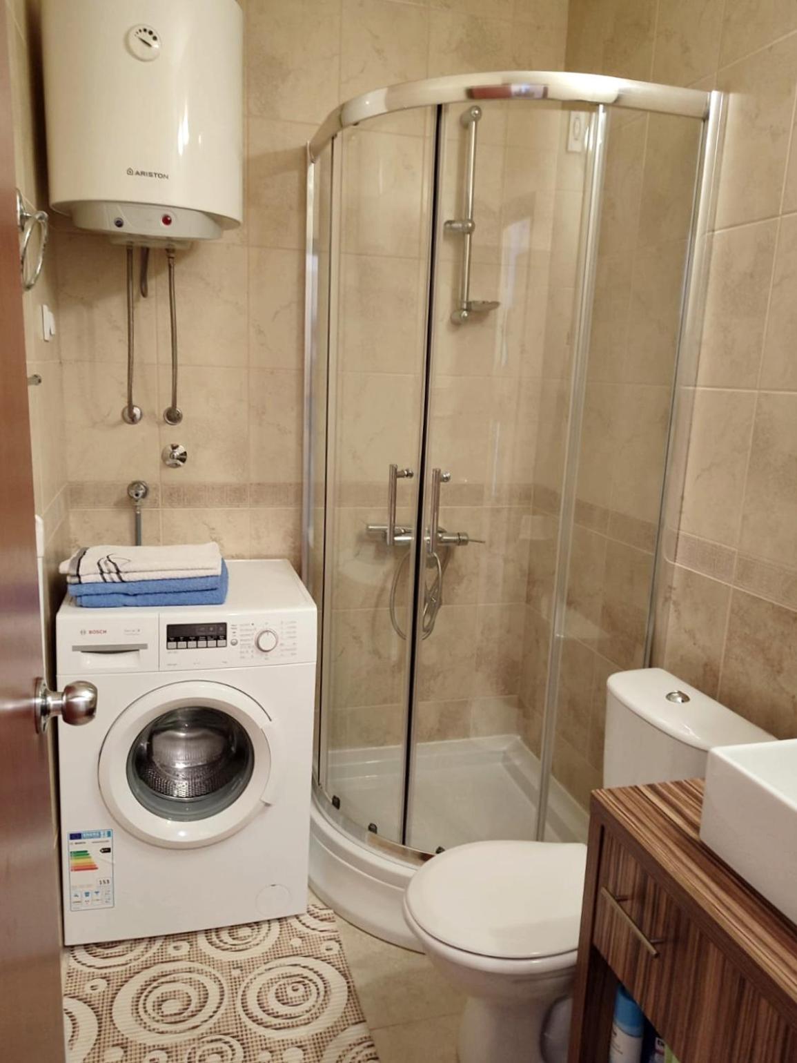 Apartman Lux Sneznik Vrnjacka Banja Exterior photo