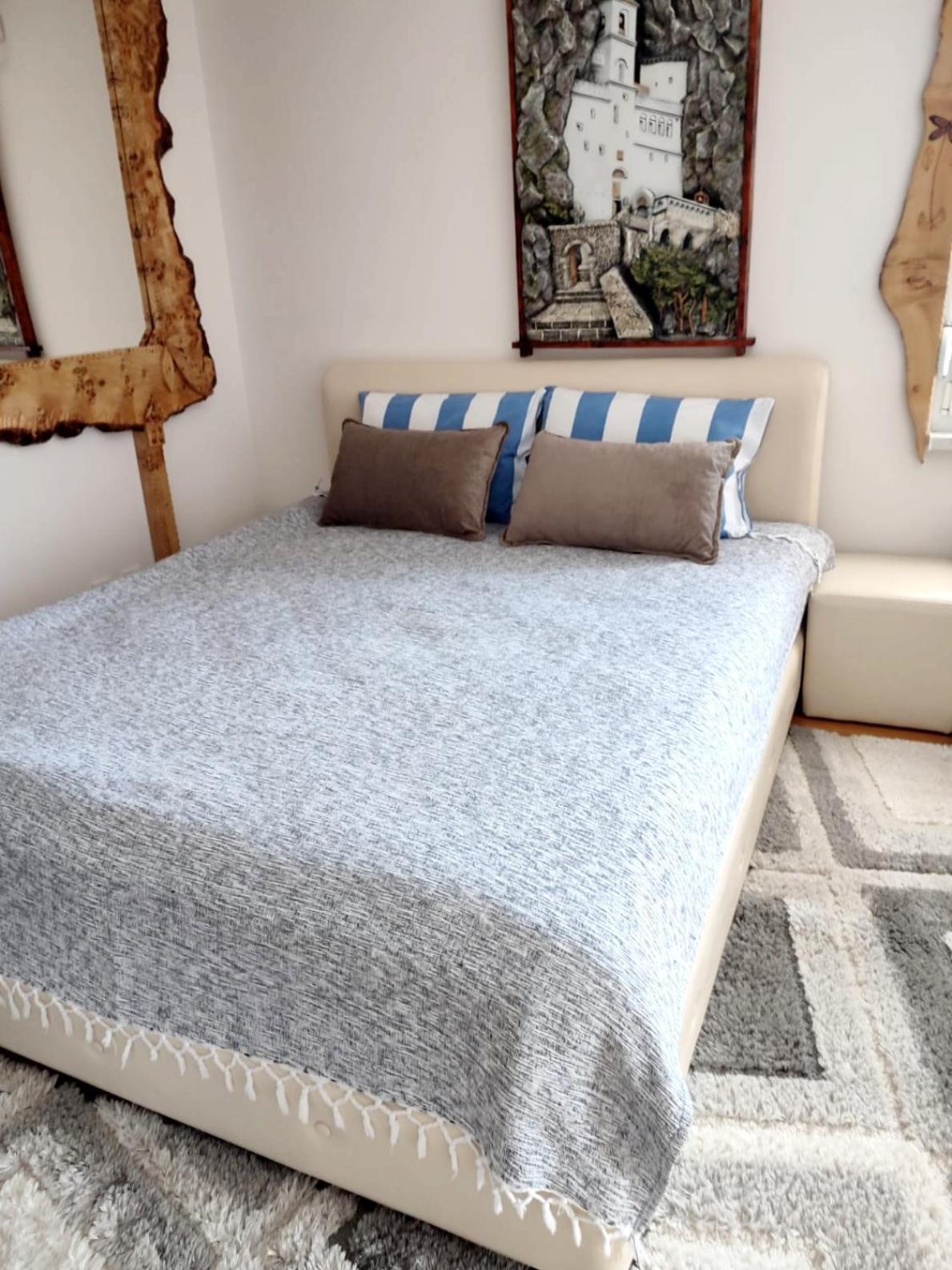 Apartman Lux Sneznik Vrnjacka Banja Exterior photo